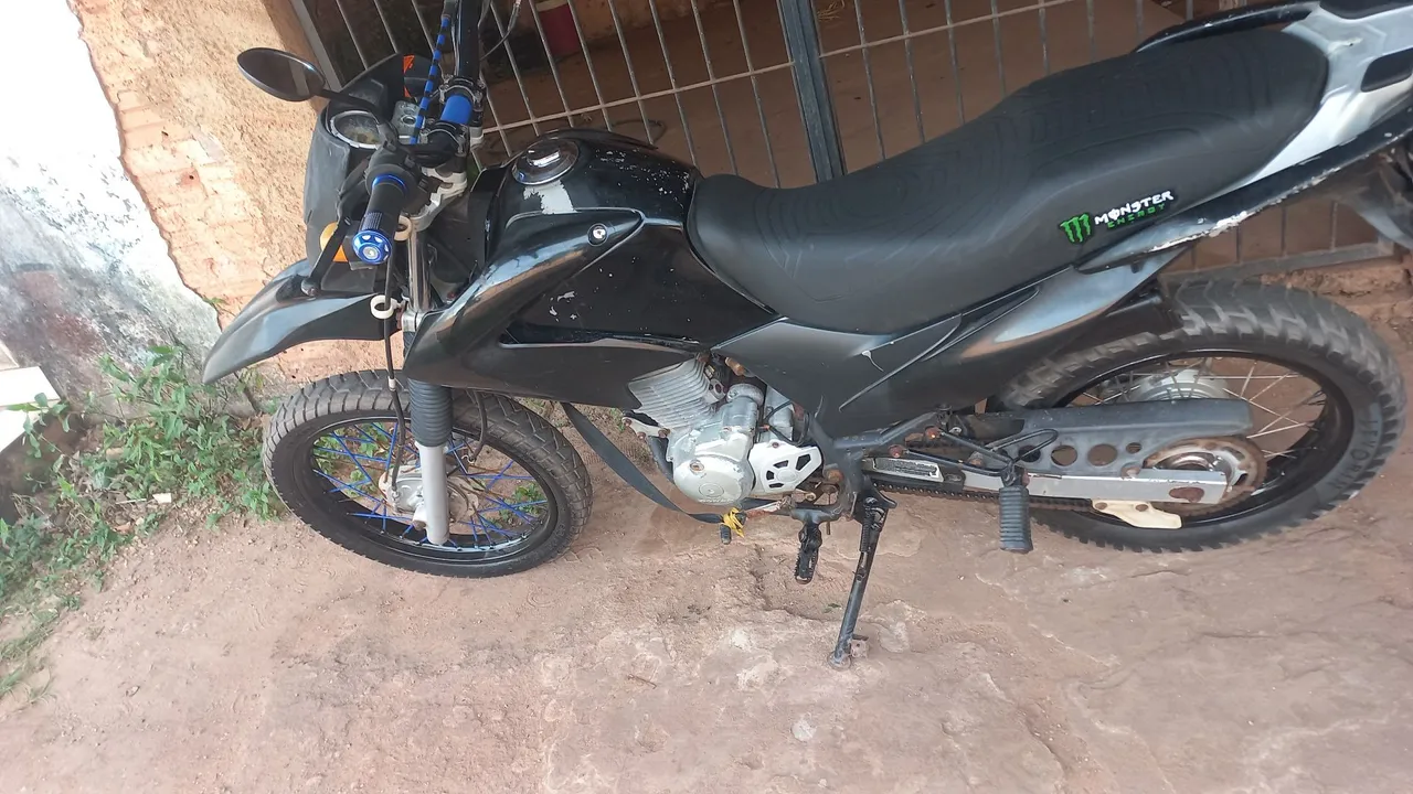 Vendo moto legalizada 
