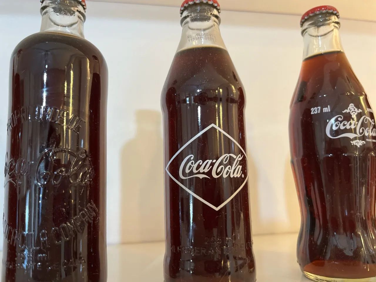 Coleção histórica Coca-Cola - 6 garrafas vintage originais (1899 a 1923) - Foto 2