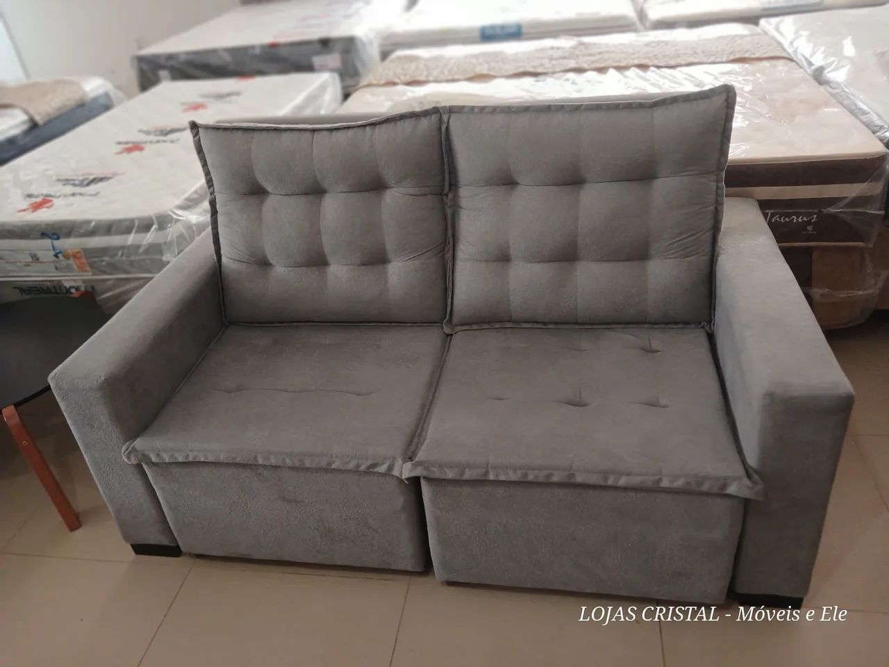 Sofá de 2 lugares cinza Retrátil e Inclinavel 