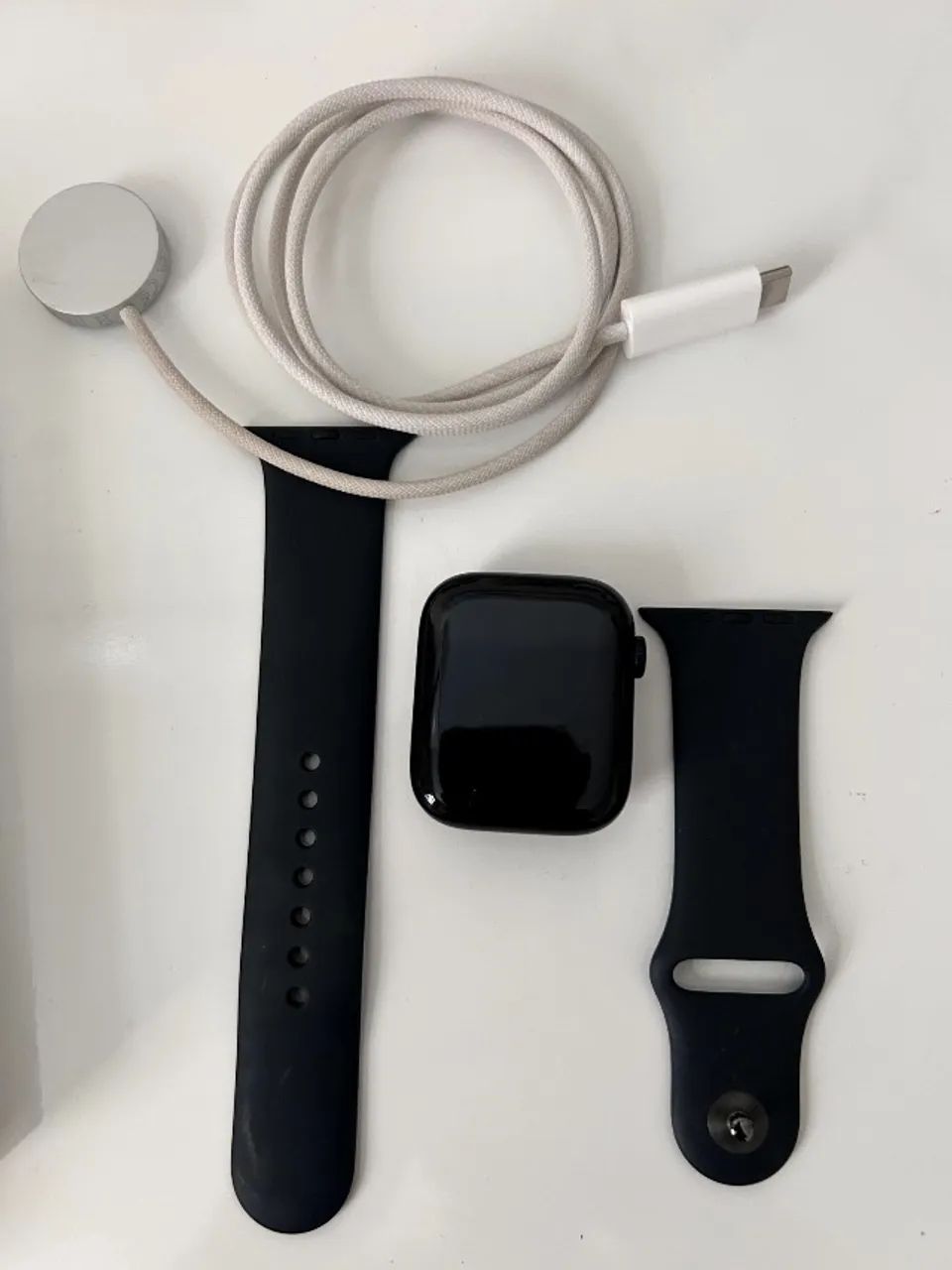 Apple Watch Series 8 - 45mm GPS - Como novo, com cabo e pulseira original e com película - Foto 2