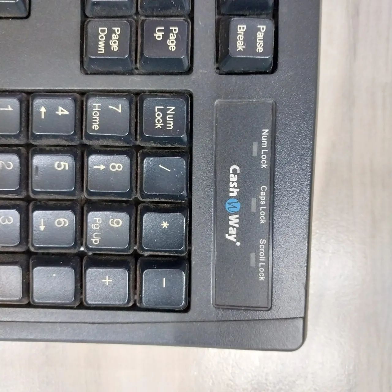 Teclado Cash Way - PS/2 (modelo antigo) - Funcionando!64529520256130122