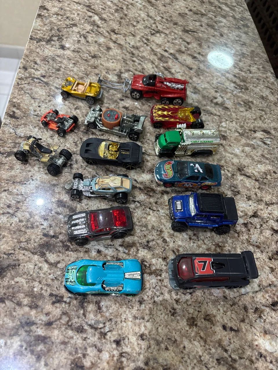Carrinhos hot wheels - Foto 2