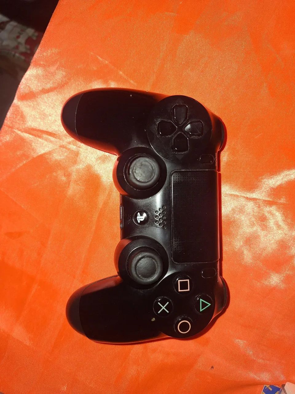 Controle ps4 defeito 