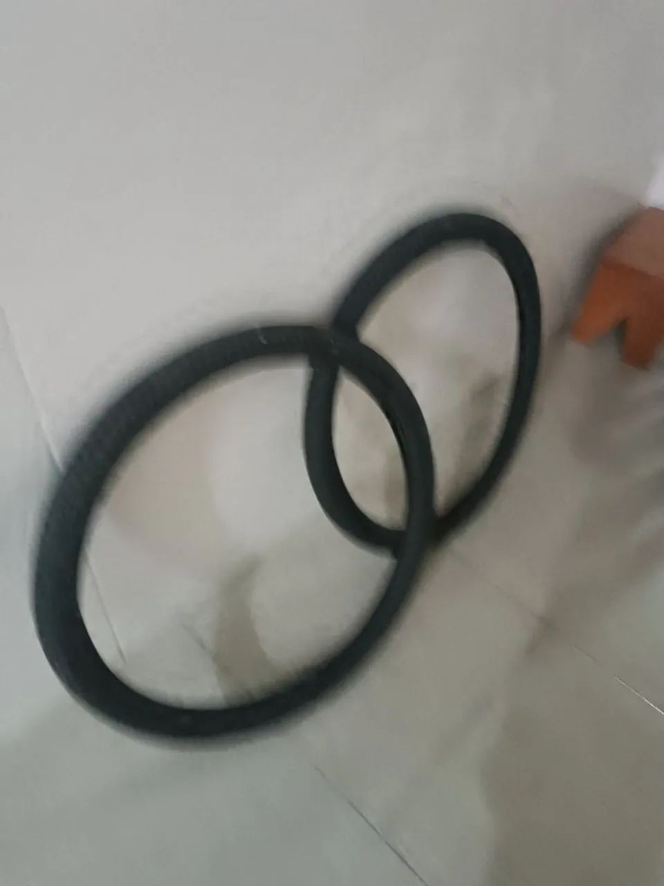 Pneus de bicicleta aro 24 em otimo estado - Foto 3