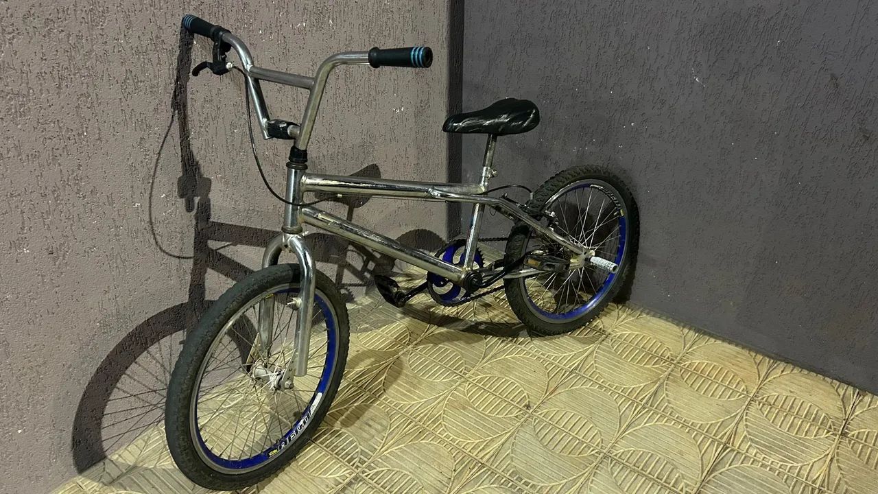 Cross aro 20