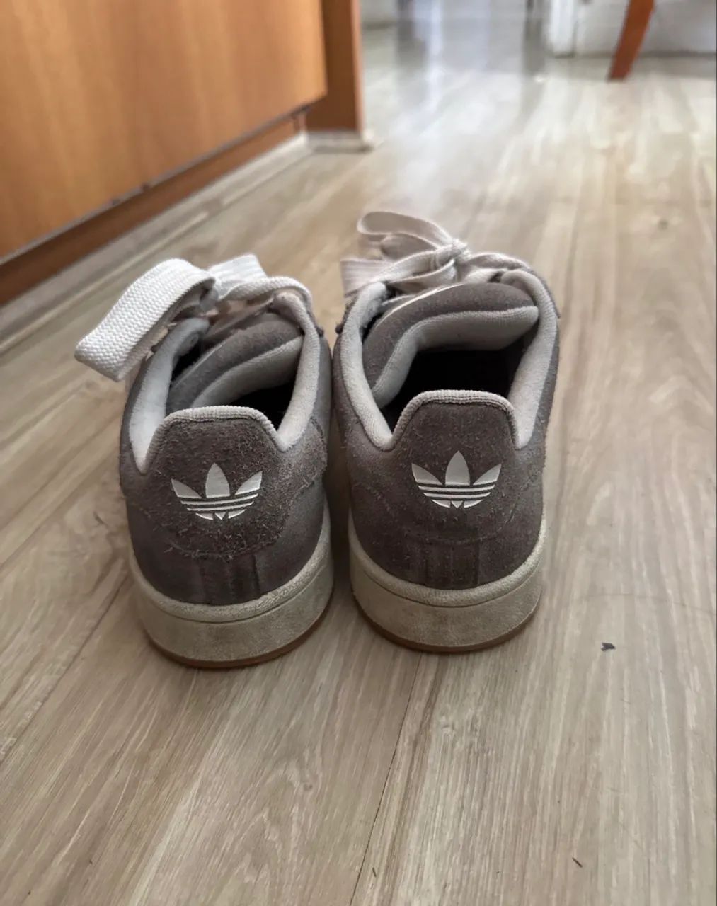adidas campus cinza - Foto 3