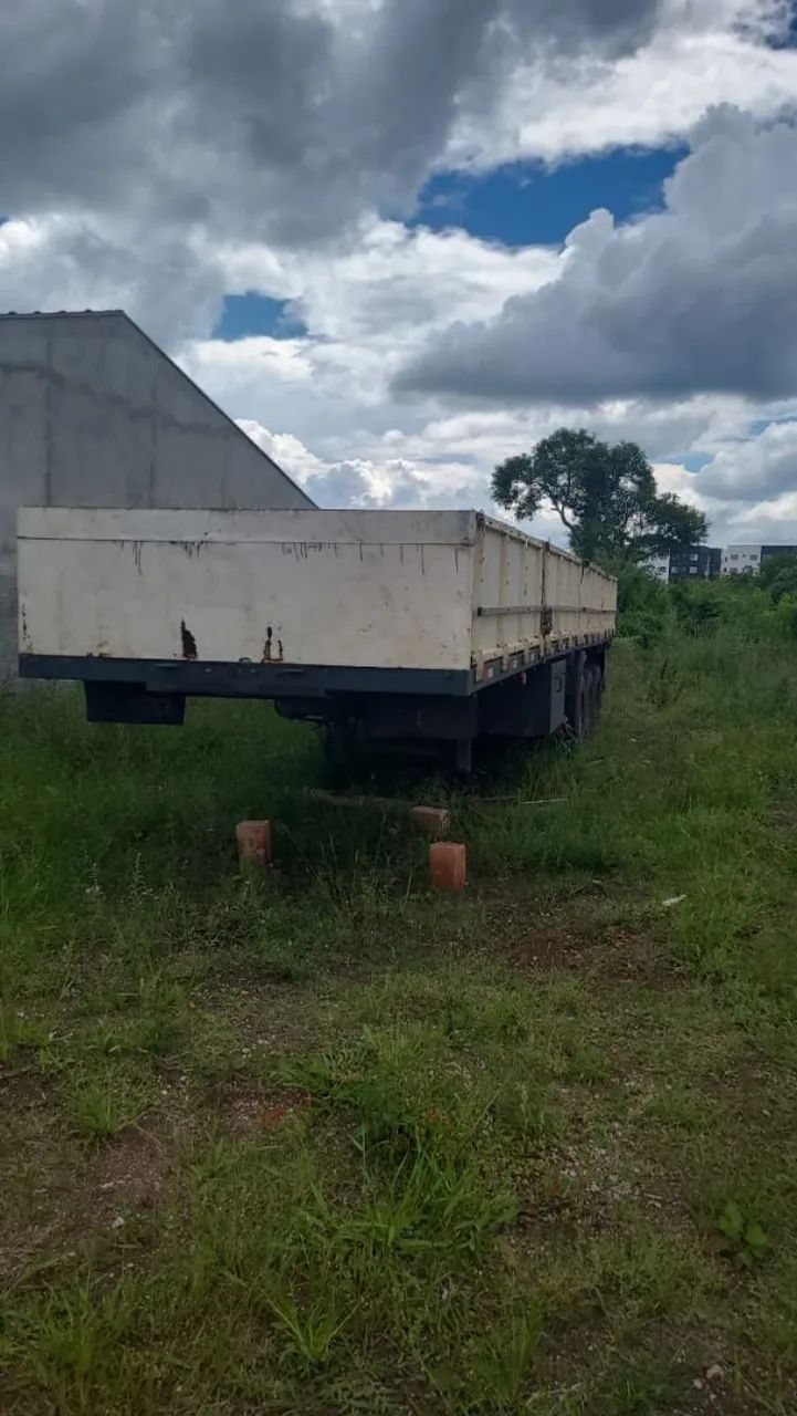 Vende carreta Rondônia 2001 grade Baixa .sem pneu 30.000 ac.troca por carro . - Foto 2