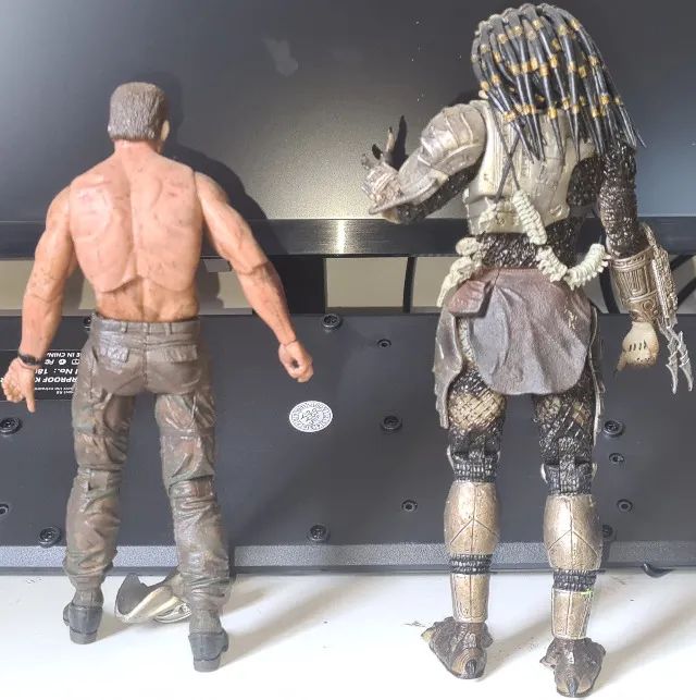 Bonecos Action Figures Predador E Dutch Neca 25 Anos Filme