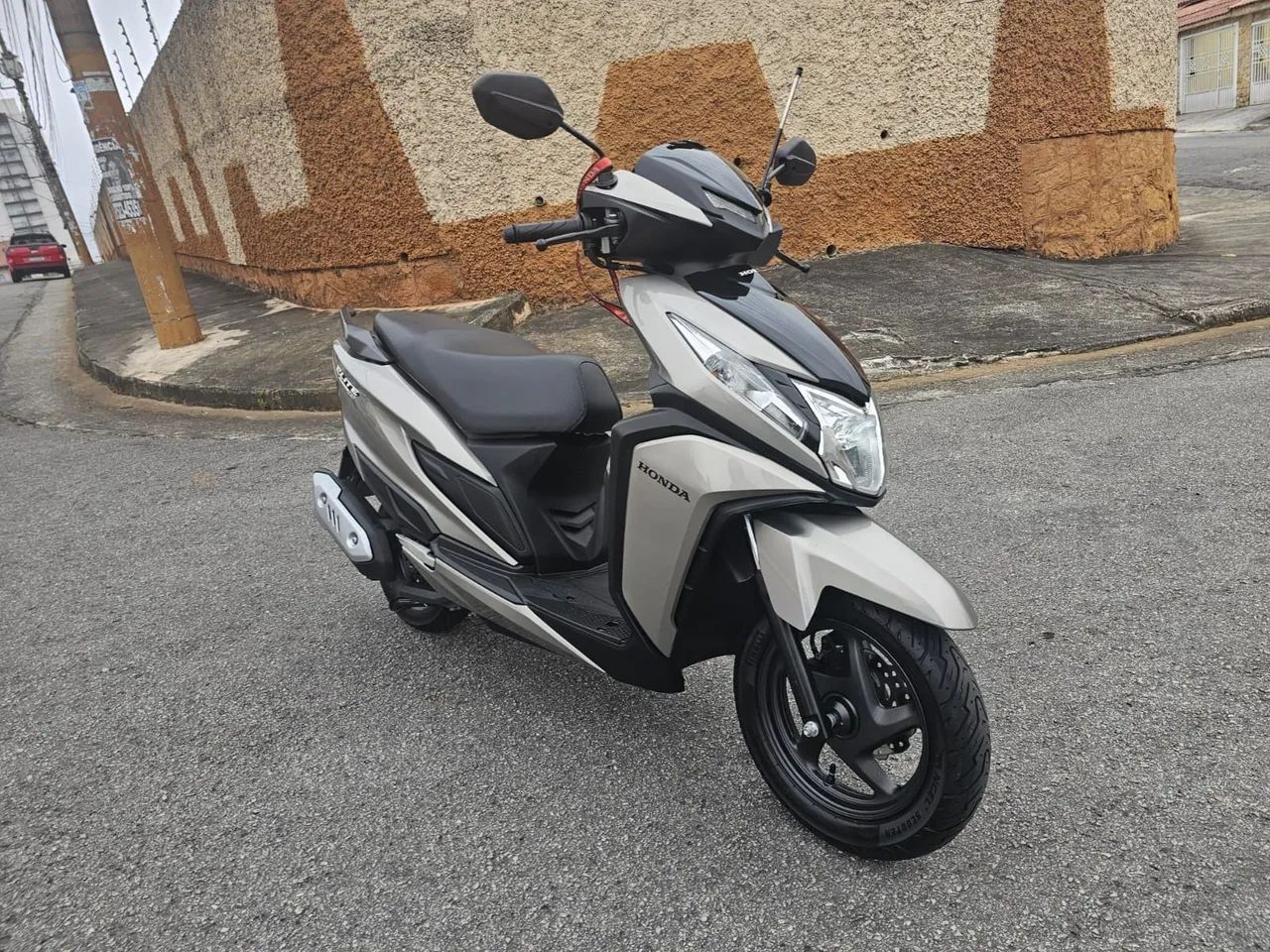 Honda Elite 125