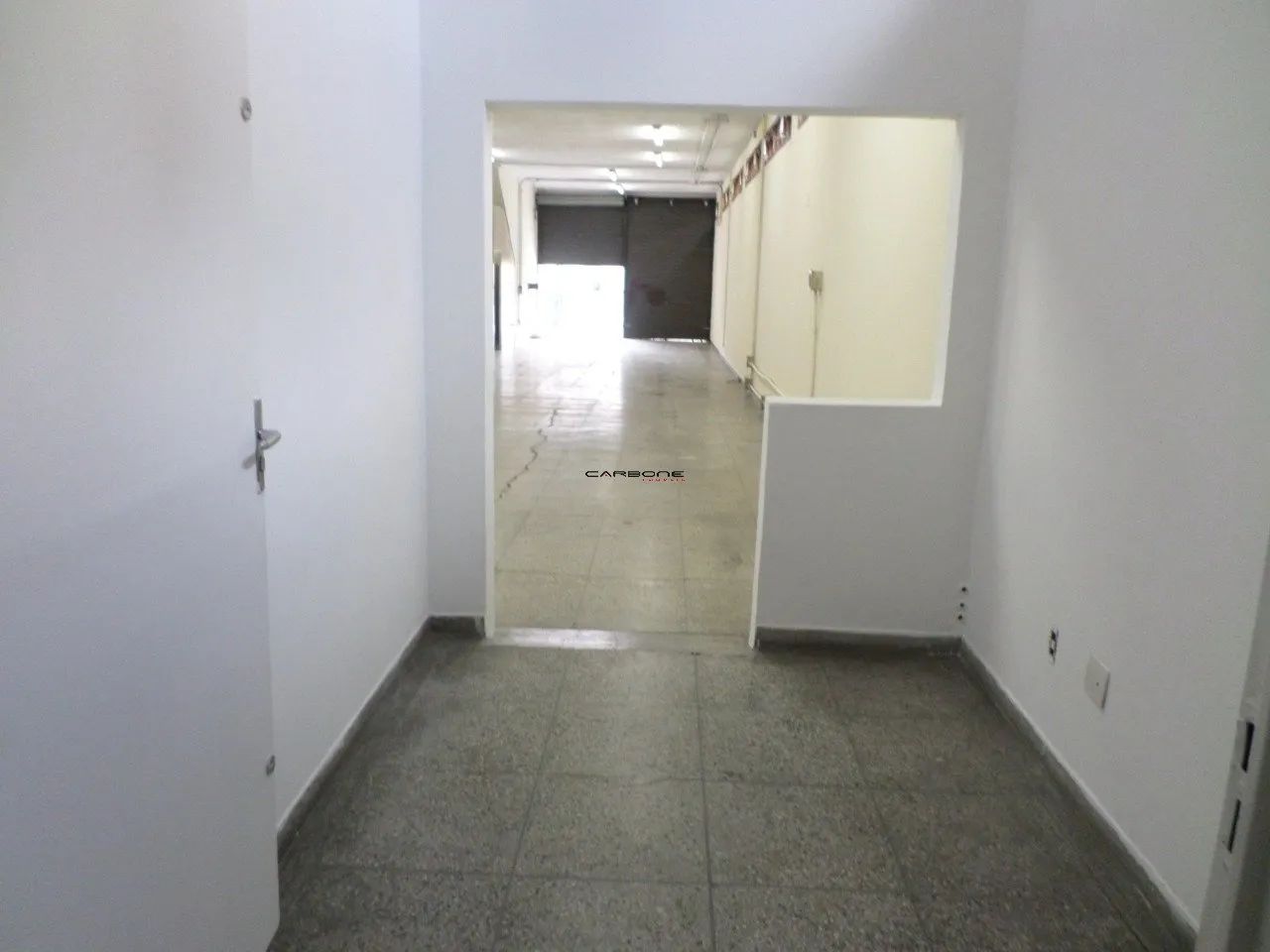 2 Salões comerciais, 3 salas, 8 vagas - Foto 5