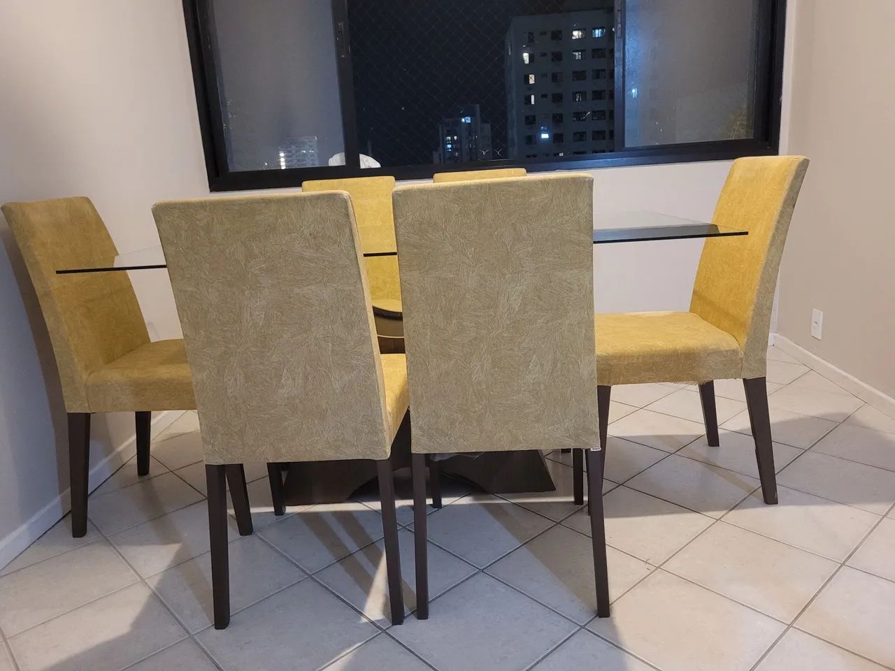 Mesa de 6 lugares  - Foto 2