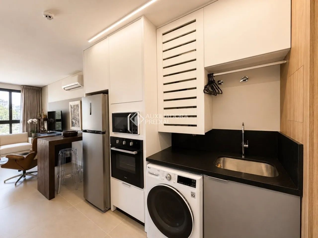 Pronto para morar, mobiliado e com planta exclusiva. - Foto 4