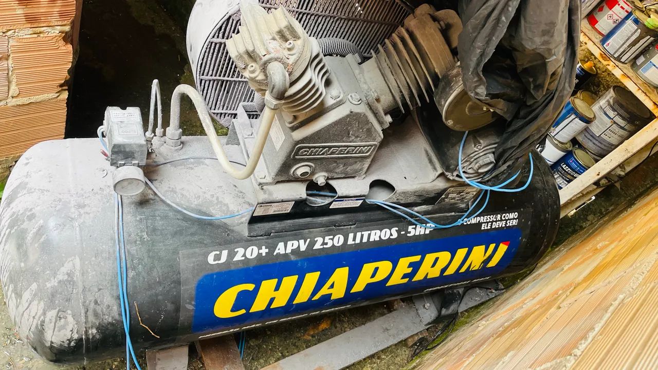 Vendo Compressor de Ar Chiaperini 250L