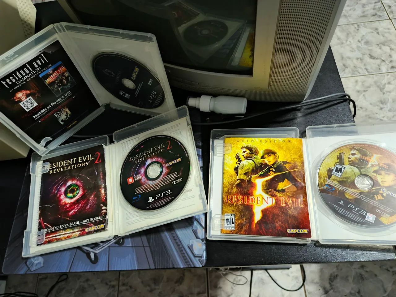 Resident Evil 5, 6 e Revelations 2 PS3 - Foto 3