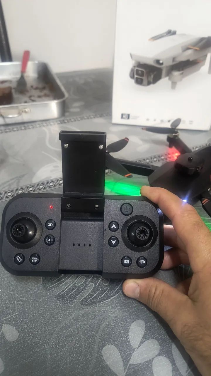 Drone L106
