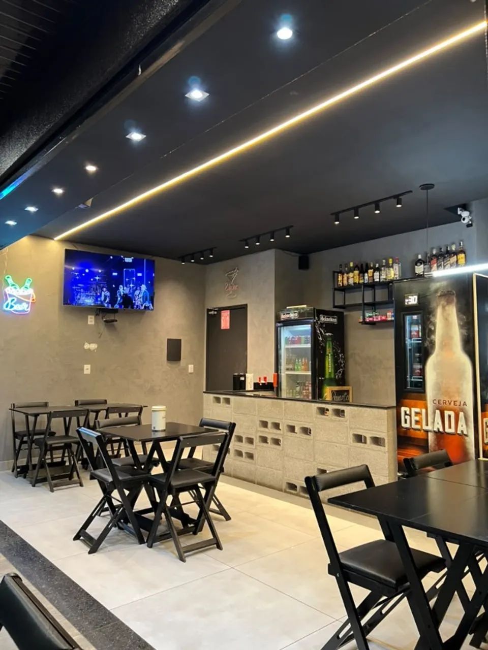 PASSO PONTO COMERCIAL EM SAMAMBAIA + ESTRUTURA COMPLETA PARA ALIMENTAÇÃO - Foto 3