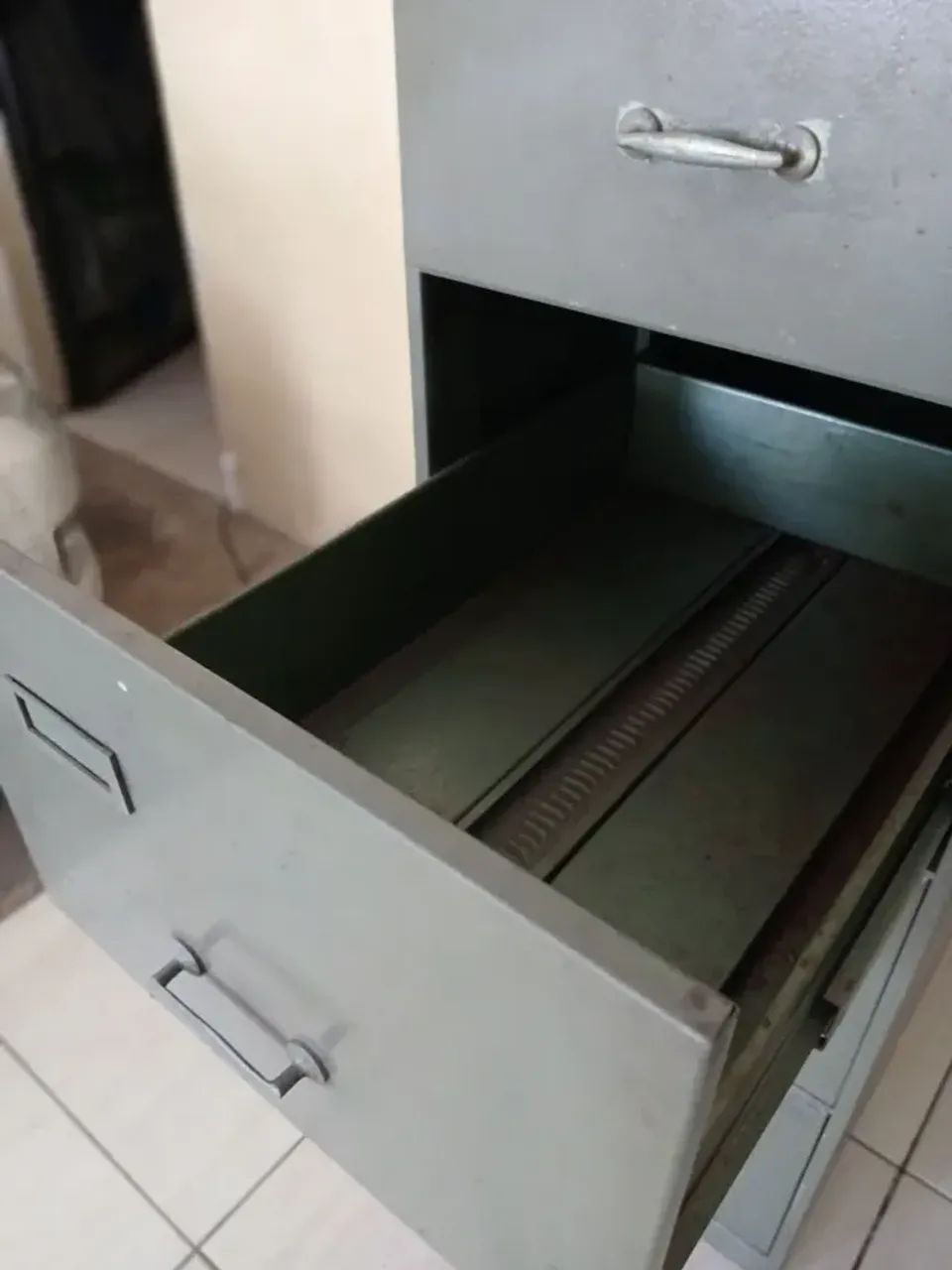Arquivo de metal para oficina e escritório - Foto 4