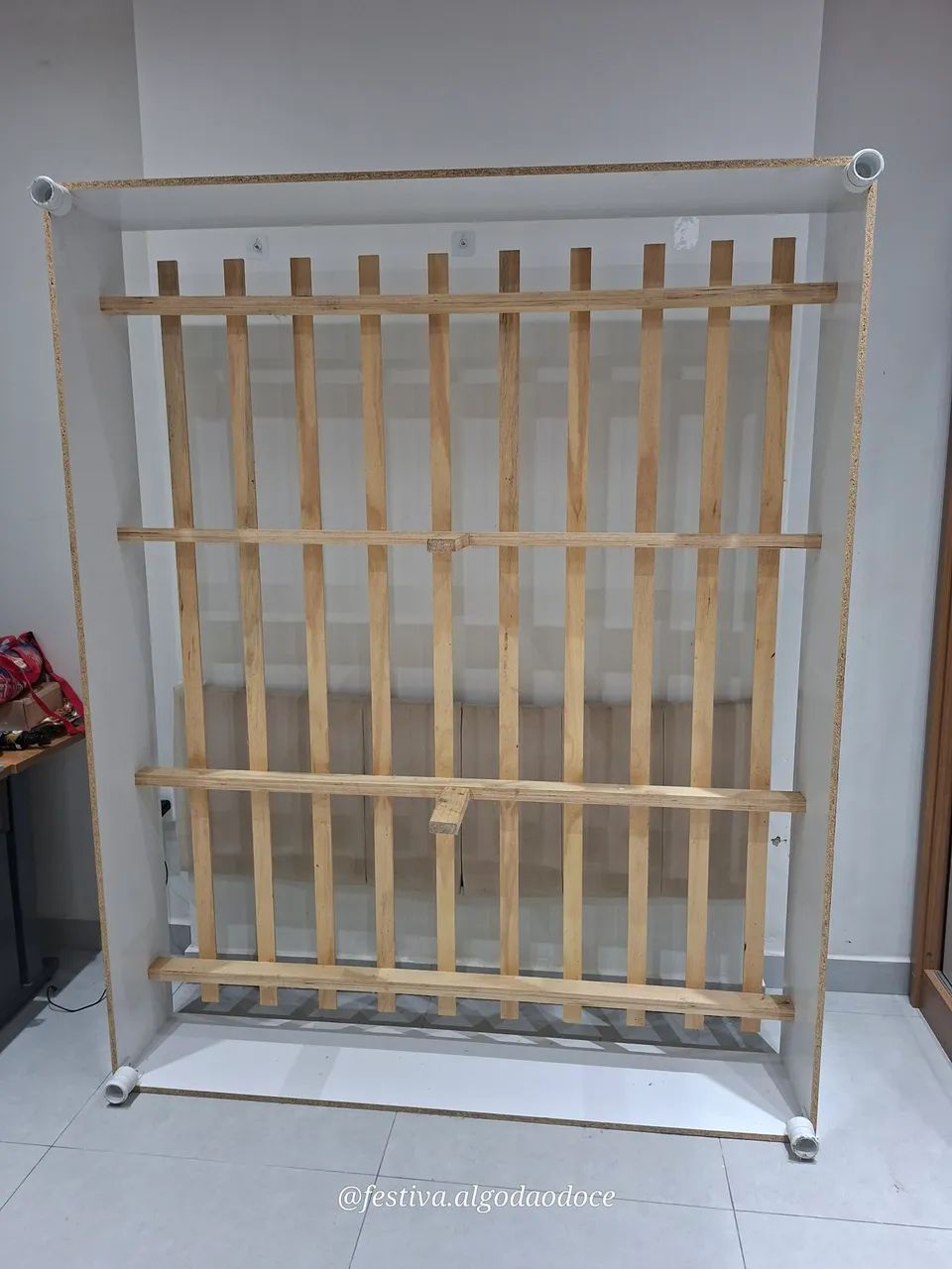 Base de cama queem 1,60 - Foto 2
