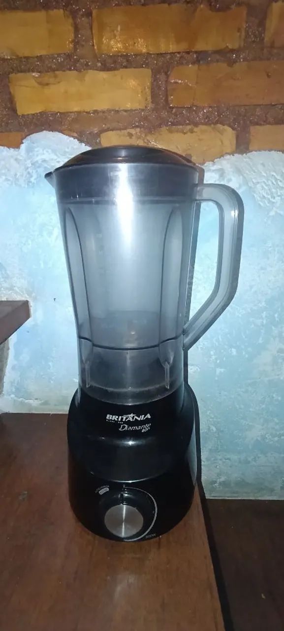 Vendo tudo por 200,00