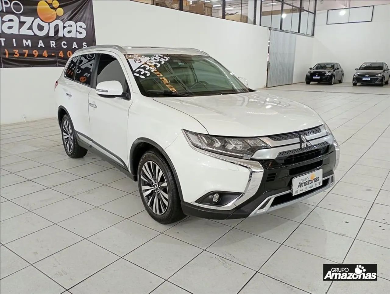 Mitsubishi Outlander OUTLANDER HPE-S 2.2 Diesel 4x4 Aut. 2019