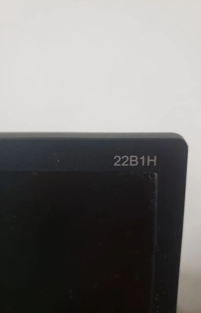VENDO MONITOR SEMINOVO POUCO USADO E EM PERFEITO ESTADO 22 POLEGADAS, MARCA AOC - Foto 2
