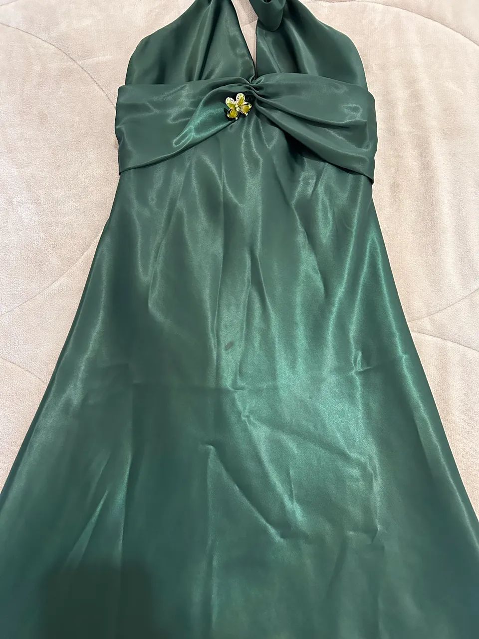 Oportunidade! Vestido lindo de festa de cetim! - Foto 3
