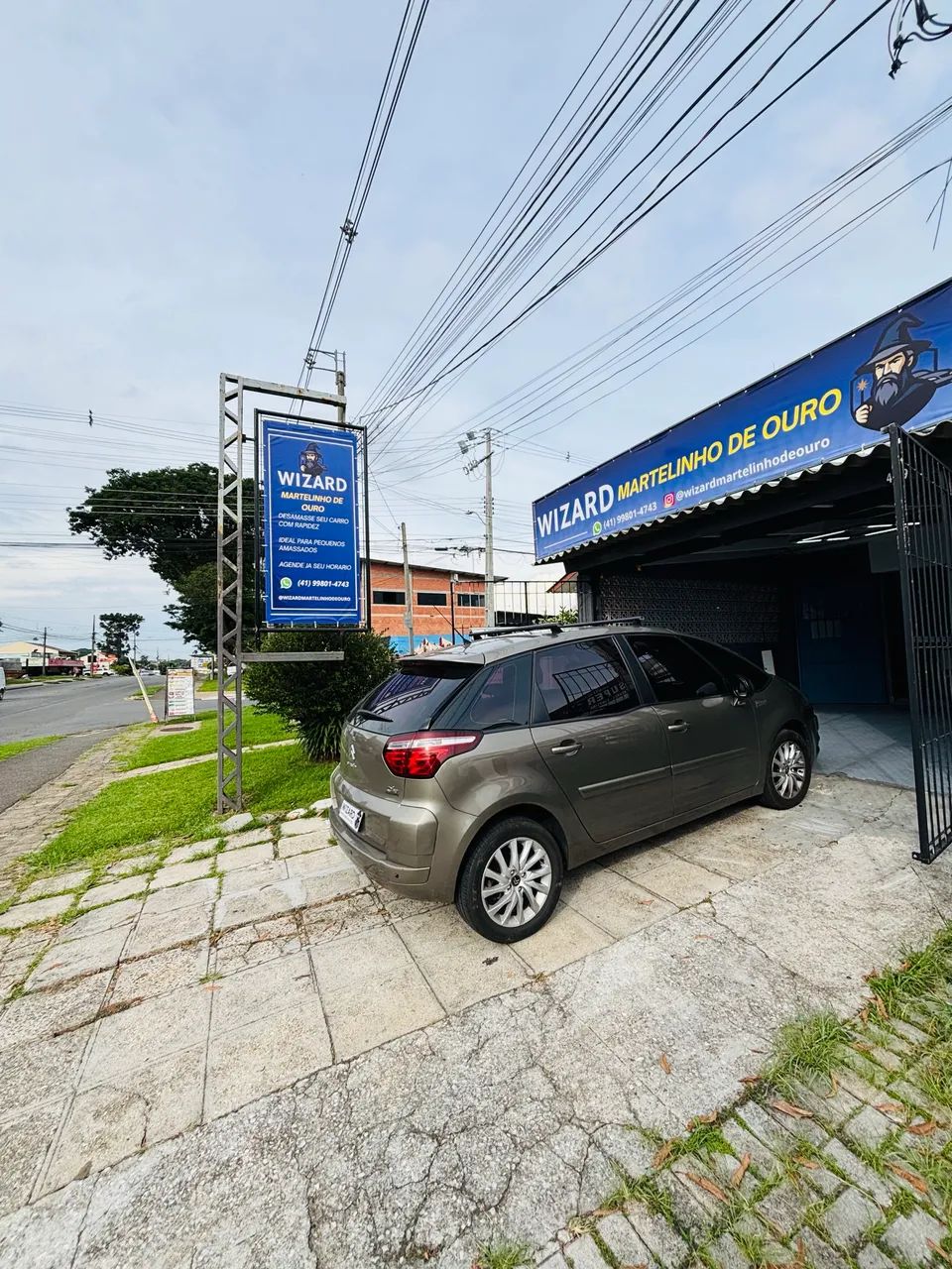 Wizard - Martelinho de ouro