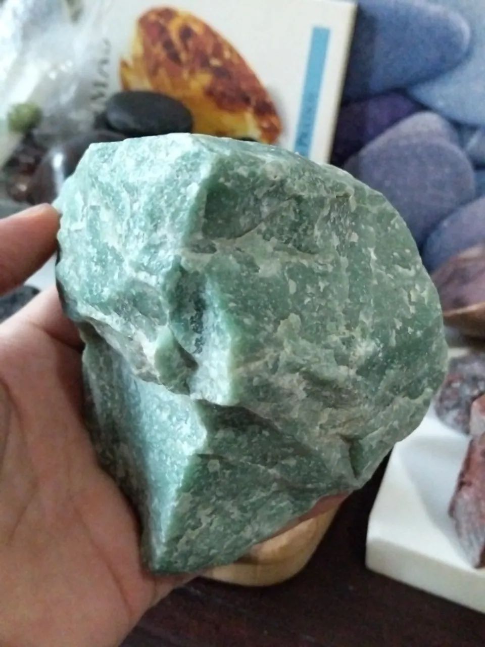 Arte em pedra verde natural dee Quartzo 940g