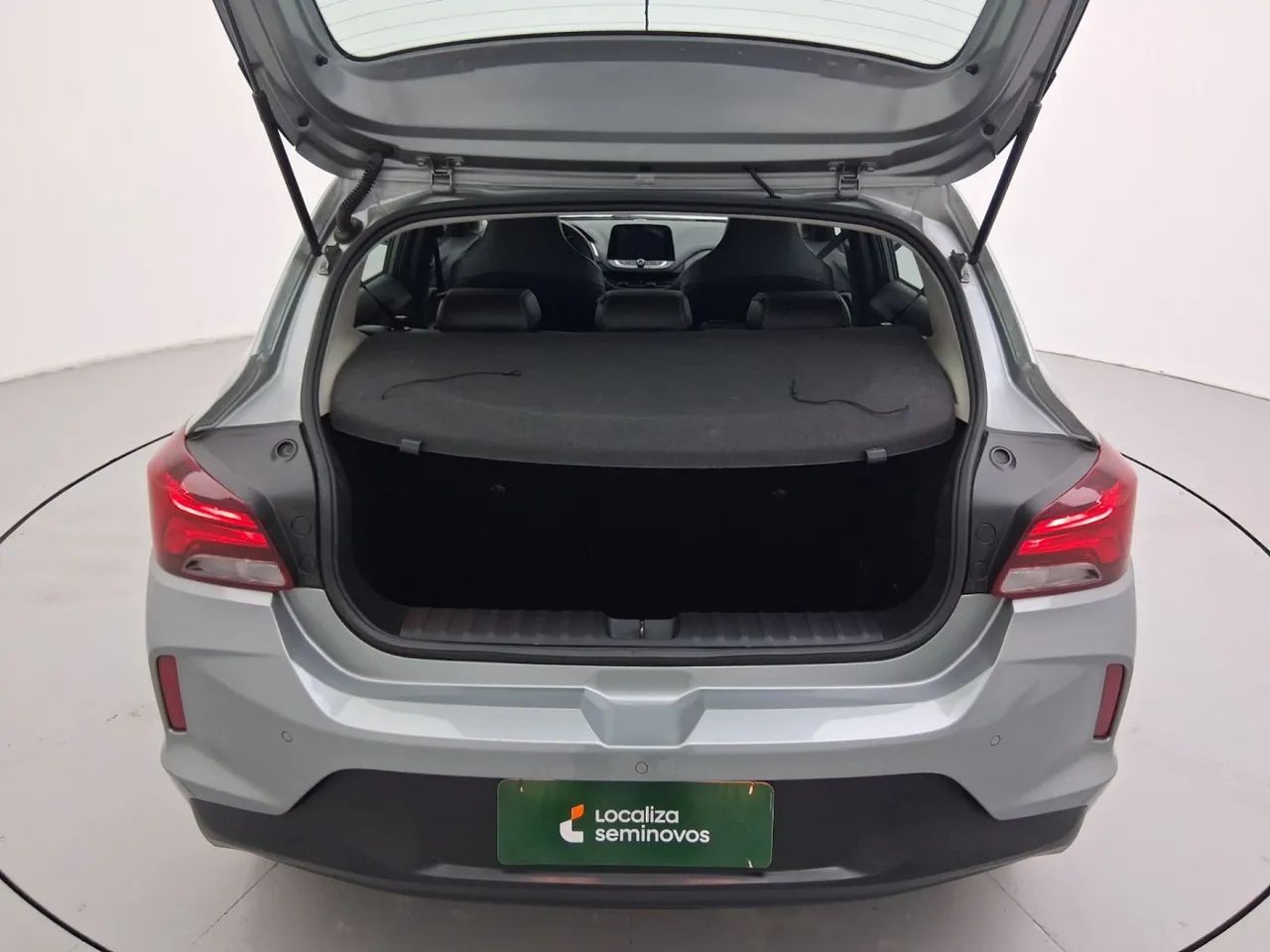 Chevrolet Onix Plus LTZ 1.0 12V TB Flex Aut. 4P, foto 9 de 18