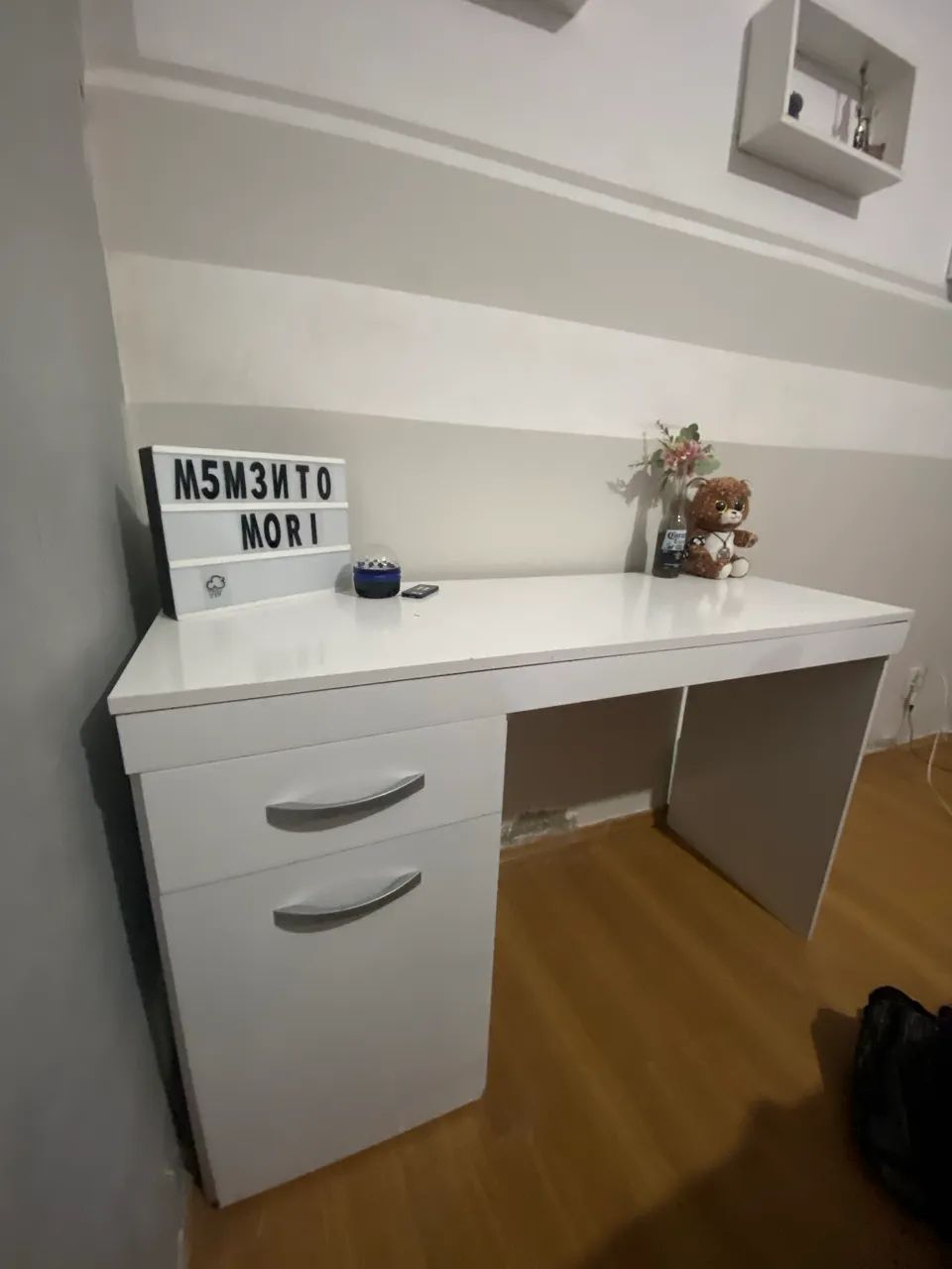 mesa escritorio quarto
