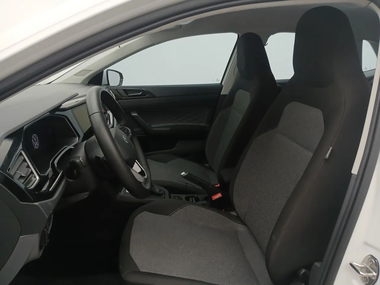 Volkswagen Polo Comfortline TSI 1.0 Flex 12V Aut., foto 16 de 18