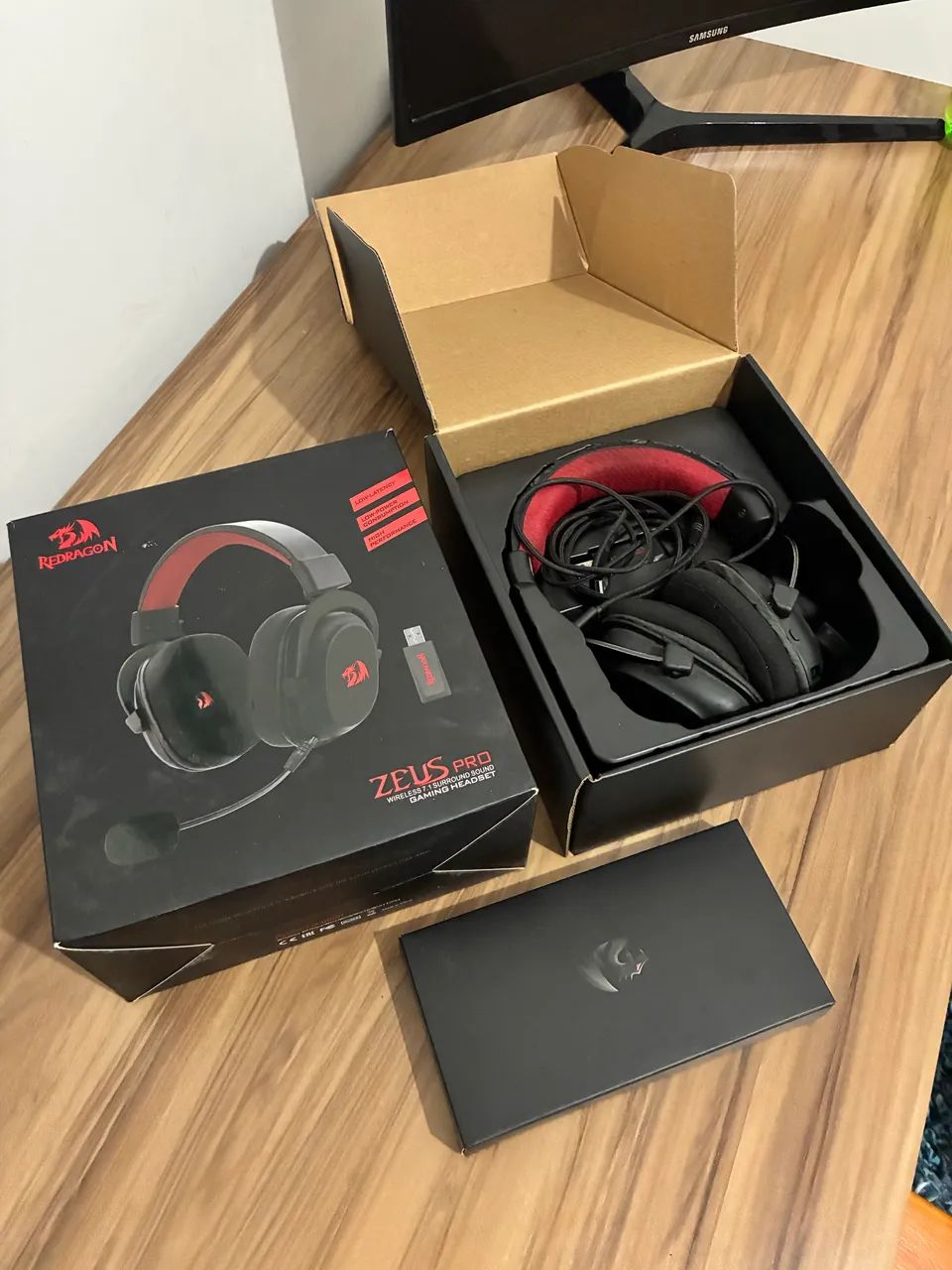 HEADSET SEM FIO RED DRAGON ZEUS PRO   - Foto 3
