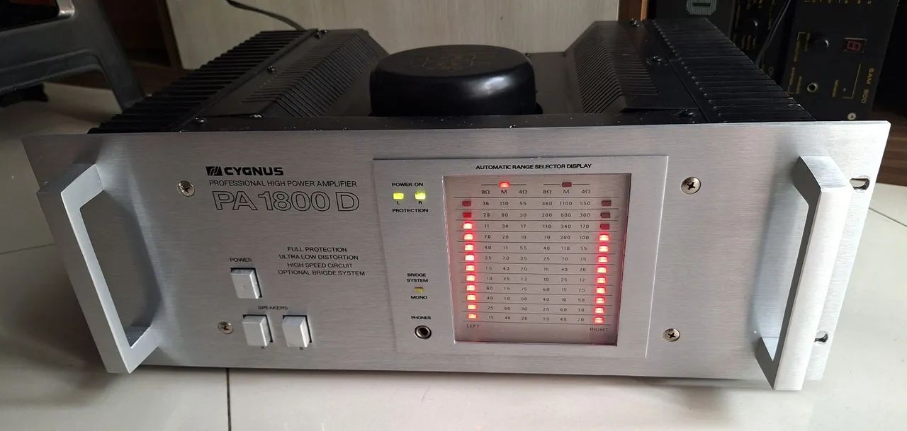 AMPLIFICADOR CYGNUS PA 1800D  (( LINDÍSSIMO )) - Foto 2