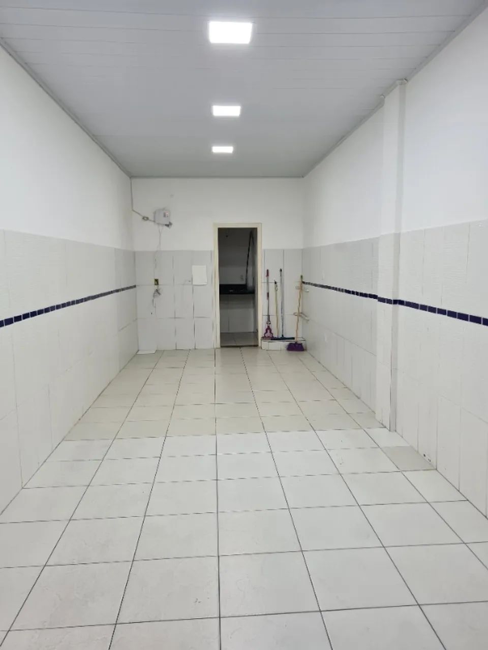 Loja em Itapoã com 32m²  