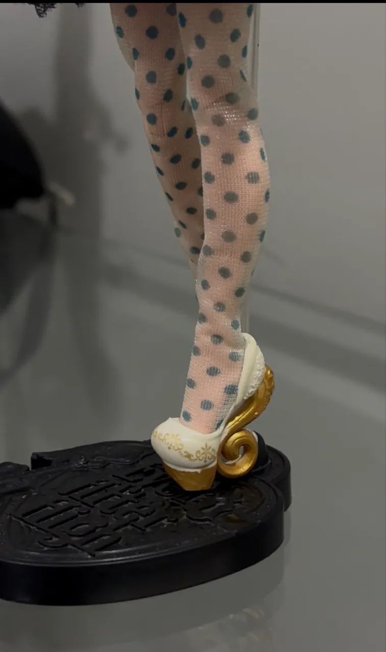 VENDIDA Madeline hatter wave 1 ever after high  - Foto 3