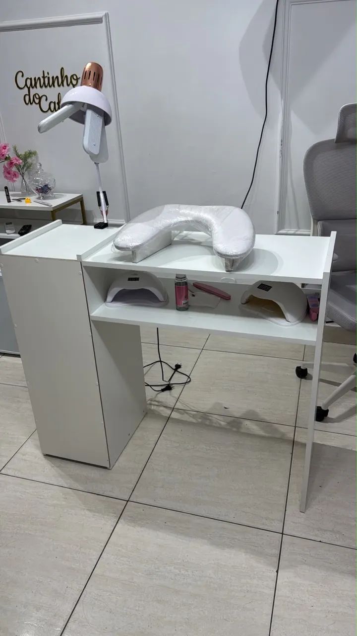 Mesinha escrivaninha/mesa para nail designer 