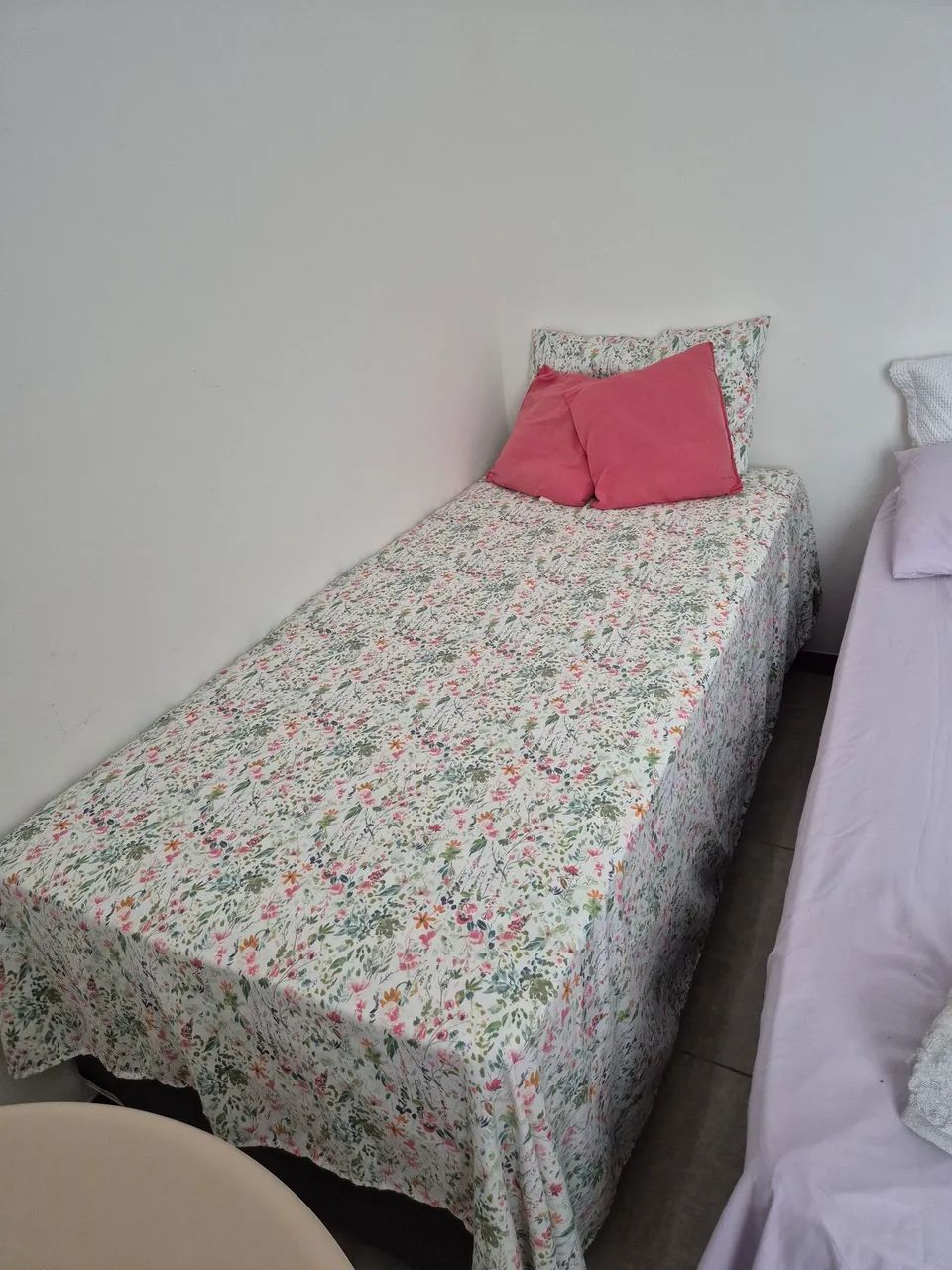 Cama solteiro colchão ortopédico ORTOBOM - Ótima e barata!! - Foto 2
