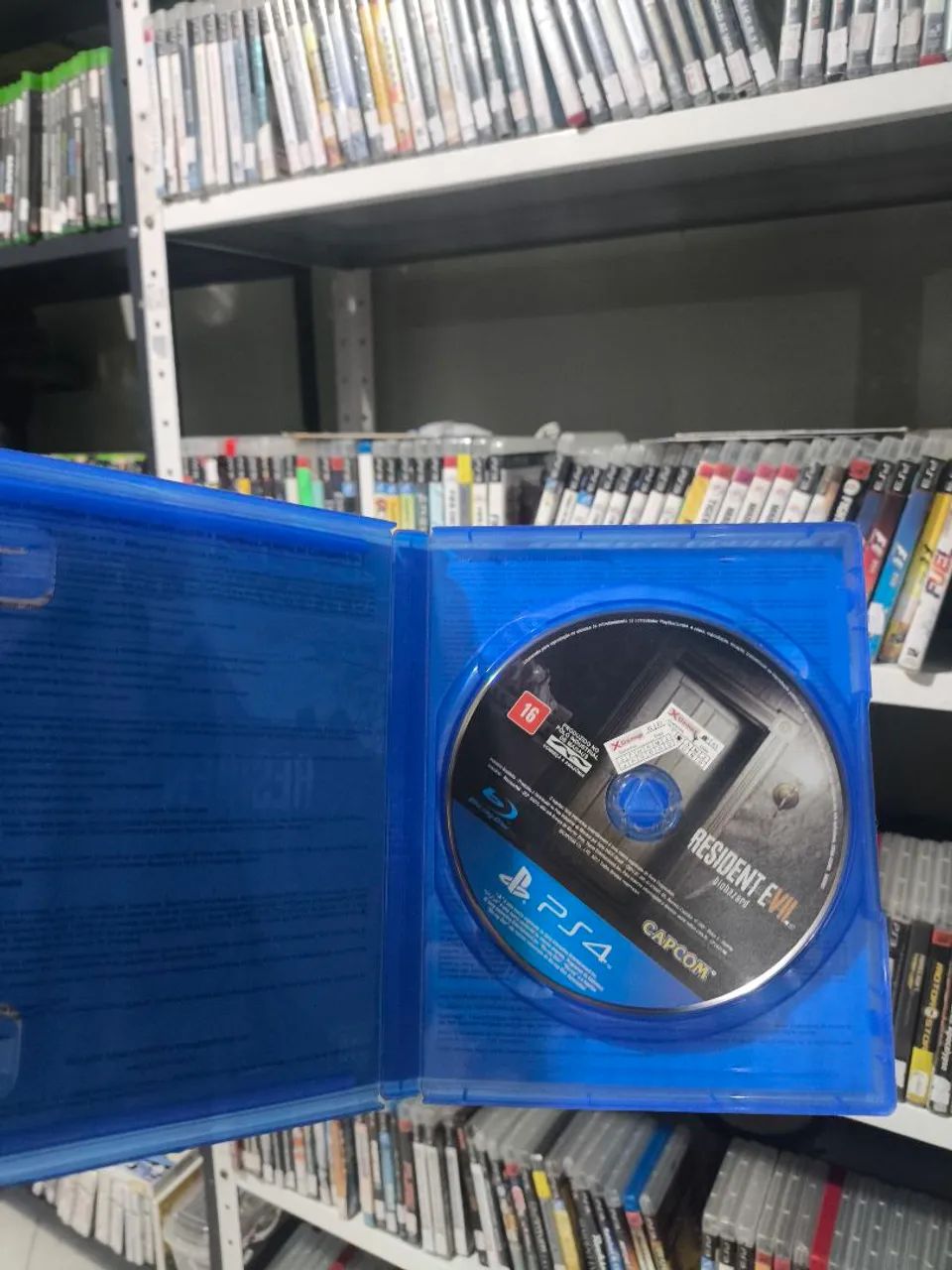 Resident Evil Biohazard PS4 - Foto 3