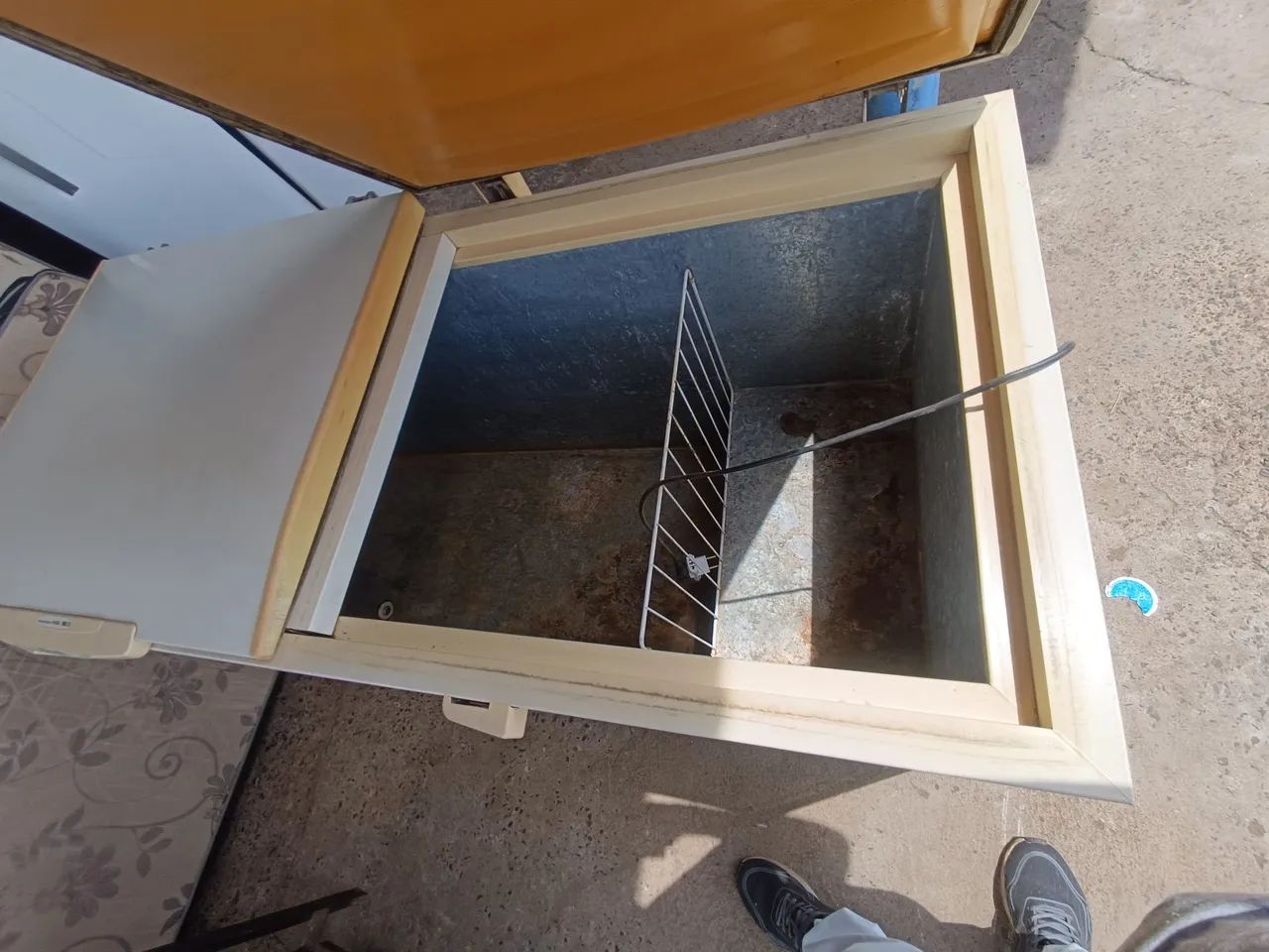 Freezer 110 v 2 tampas  - Foto 3
