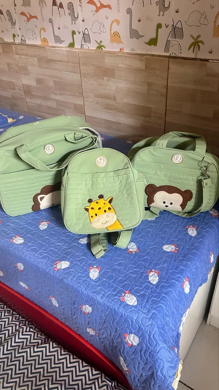 Vendo kit bolsa maternidade verde Safari - Foto 2