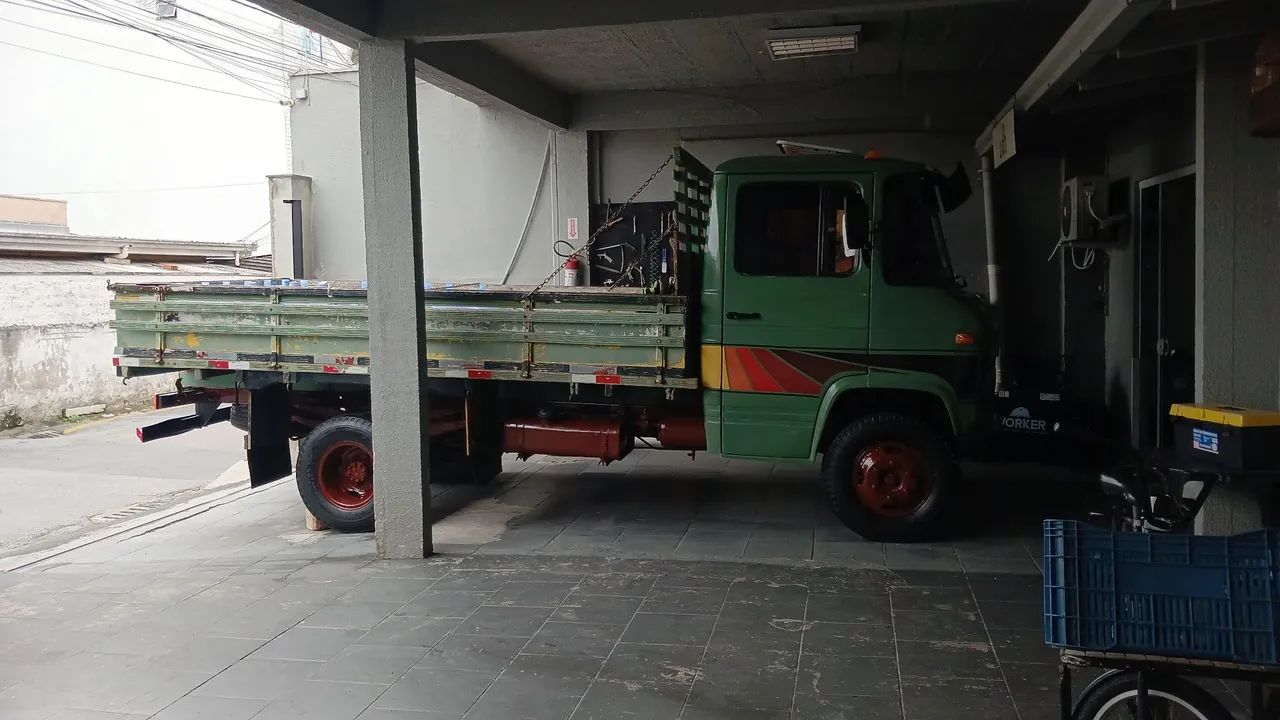 Vendo 608E ano86 filé boa de mecânica e pneus  - Foto 3