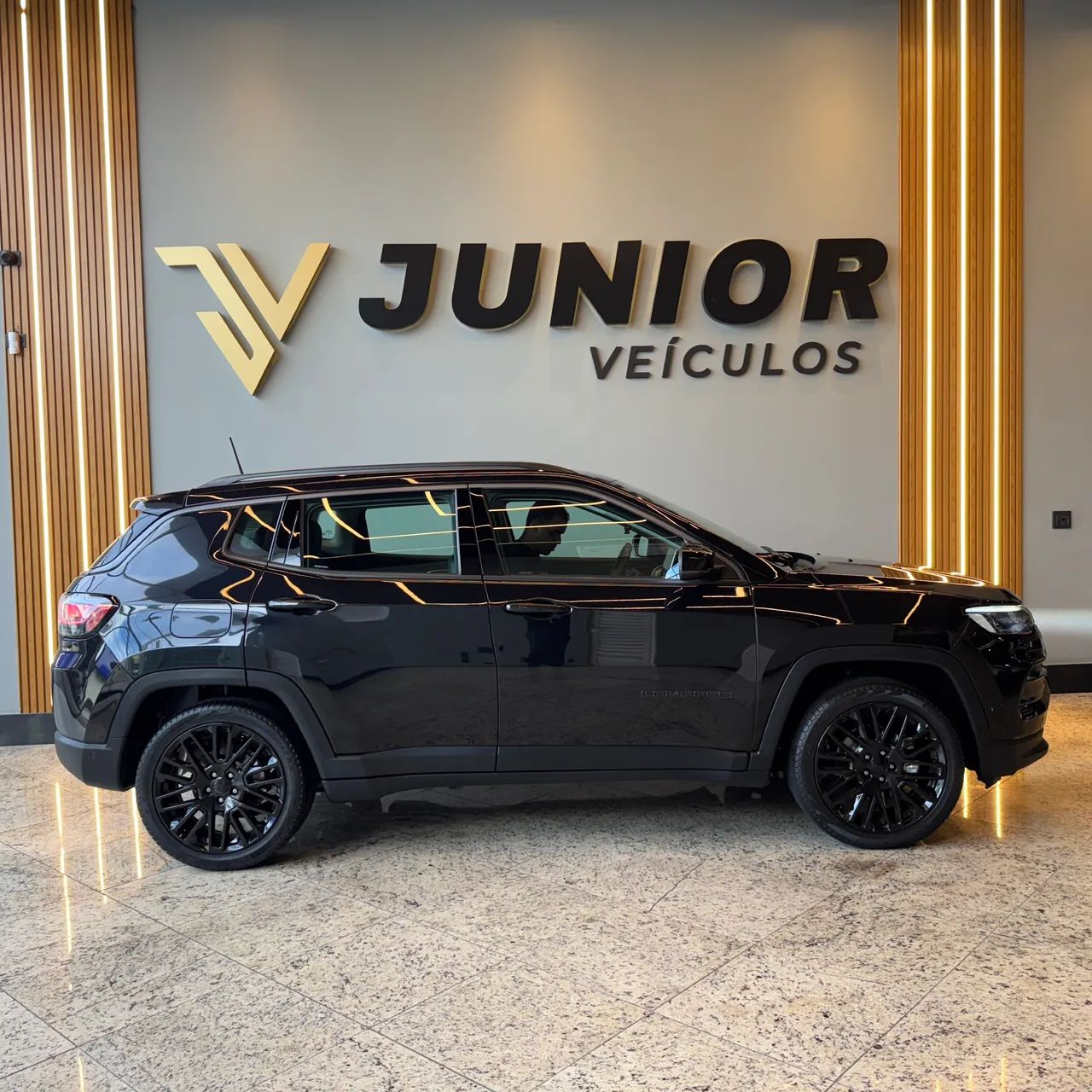 Jeep Compass LON Nig. Eagle 2.0 4X2 Flex Aut. 2025 - Foto 2