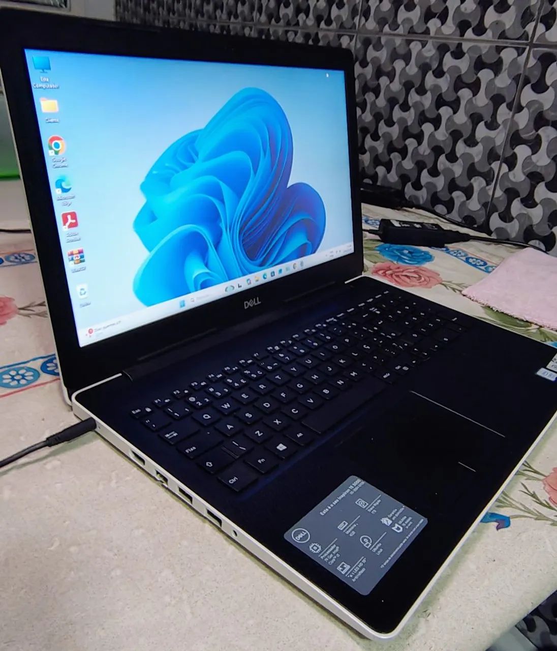 DELL ノートPC Inspiron15（ChromeOS インストール済） NOTBOOK DEL INSPIRON 15 3000 - Notebooks - Colorado, Teresina