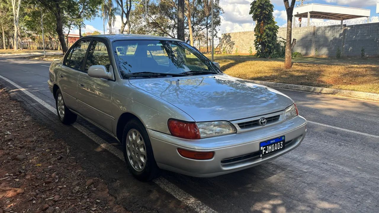 Toyota Corolla Corolla LE 1.8 1994