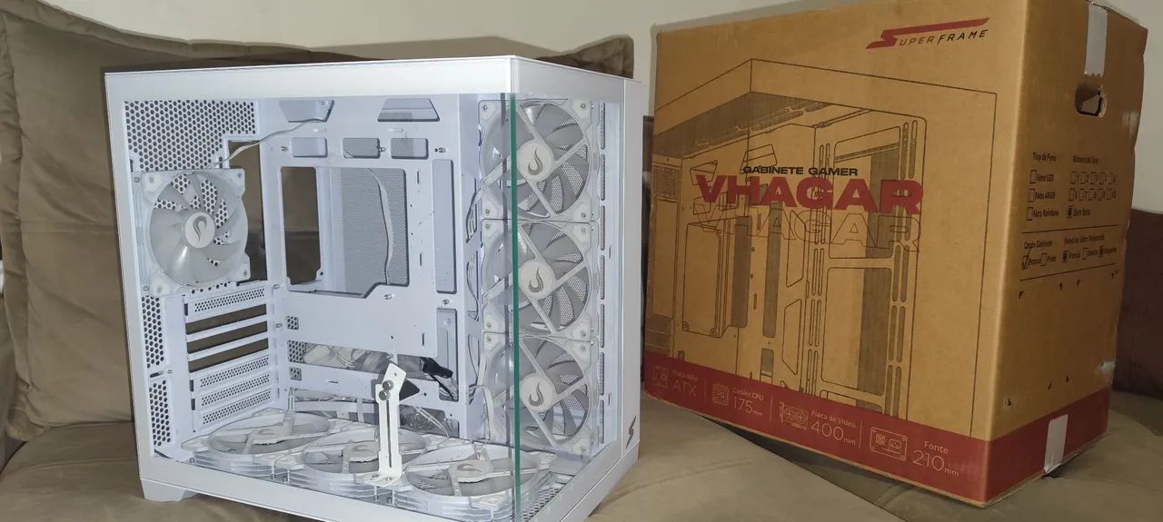Gabinete Branco MATX Com 7 fans ARGB e controladora Rise mode