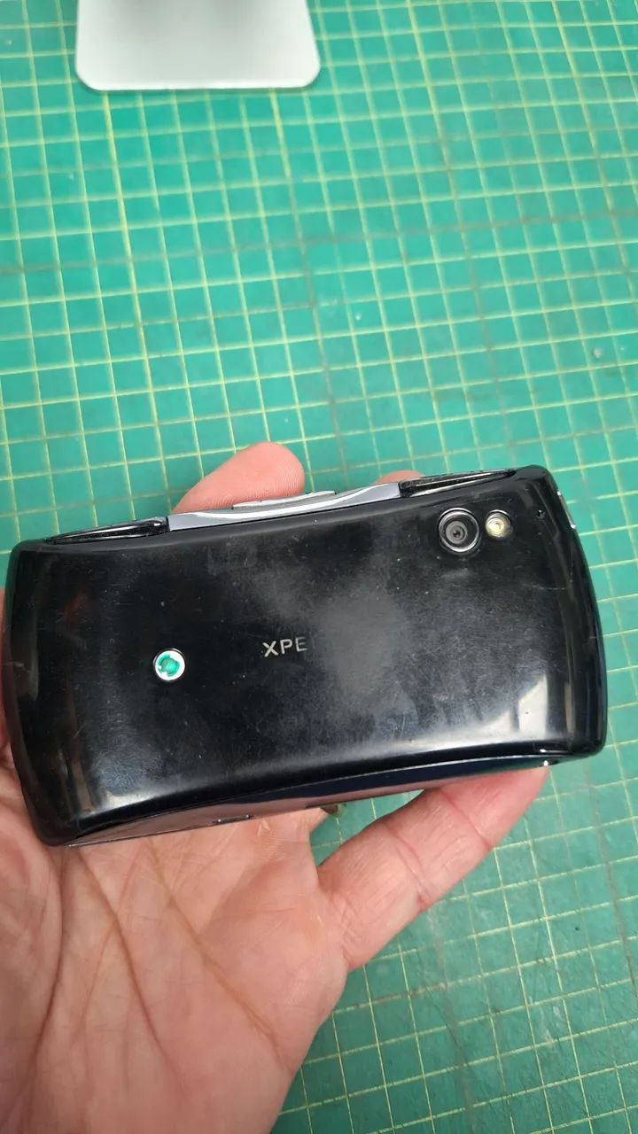 Sony Xperia play (raro ) *leia* - Foto 3