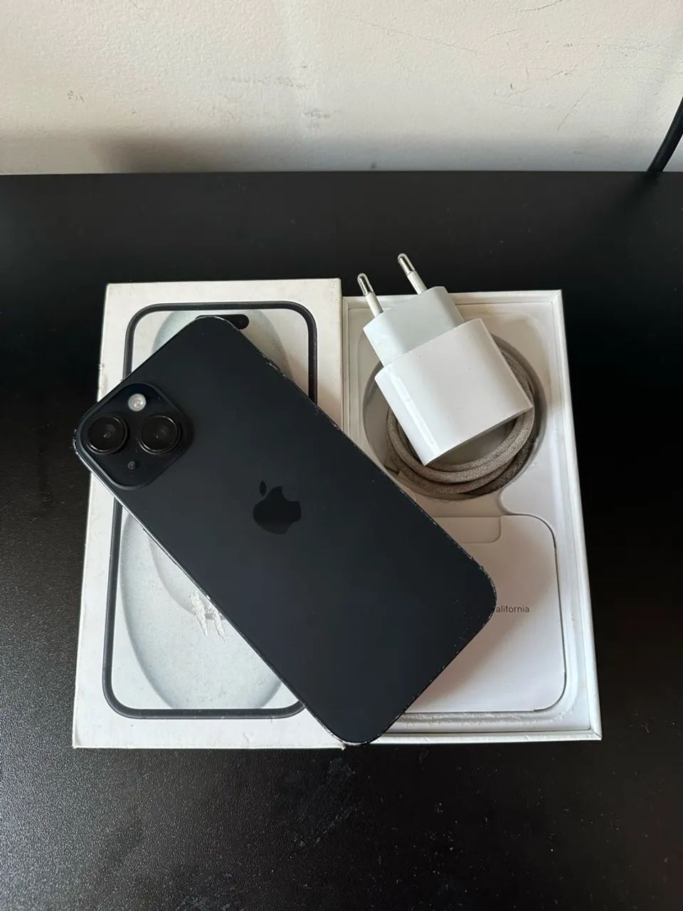 iPhone 15 Preto 128gb com caixa! 