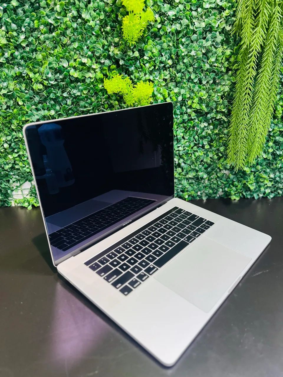 MACBOOK PRO 2019 I7 - 16GB DE RAM - 512GB - Notebooks - Vila