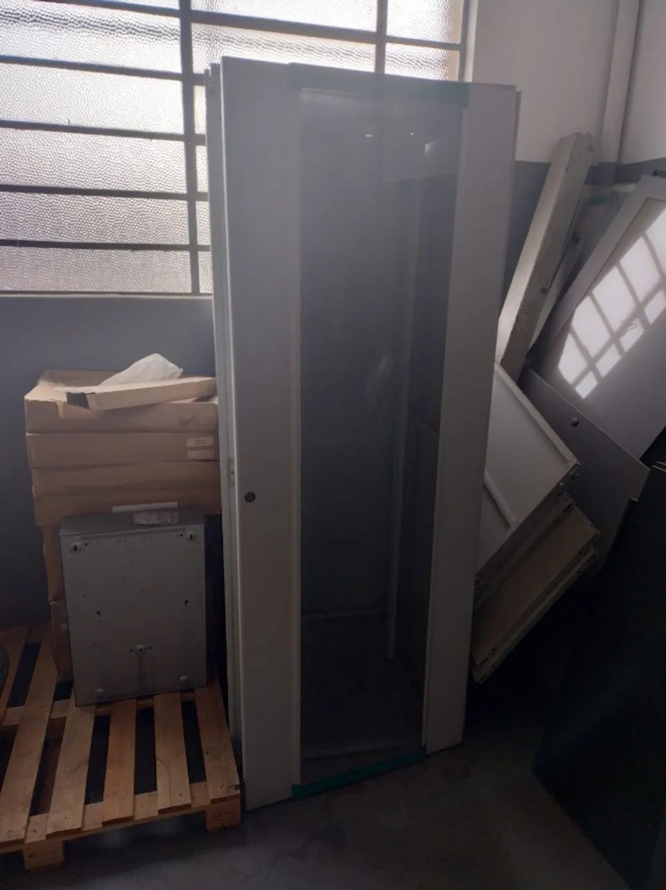 Rack 44U Carthoms para Servidor Switch Cabeamento - Hack - Raque