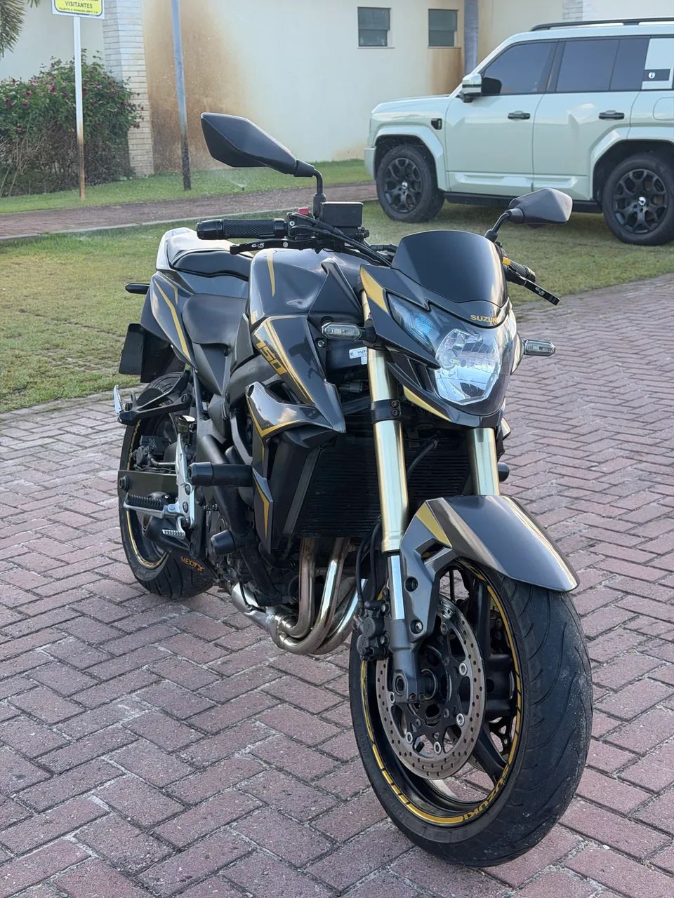 GSR 750